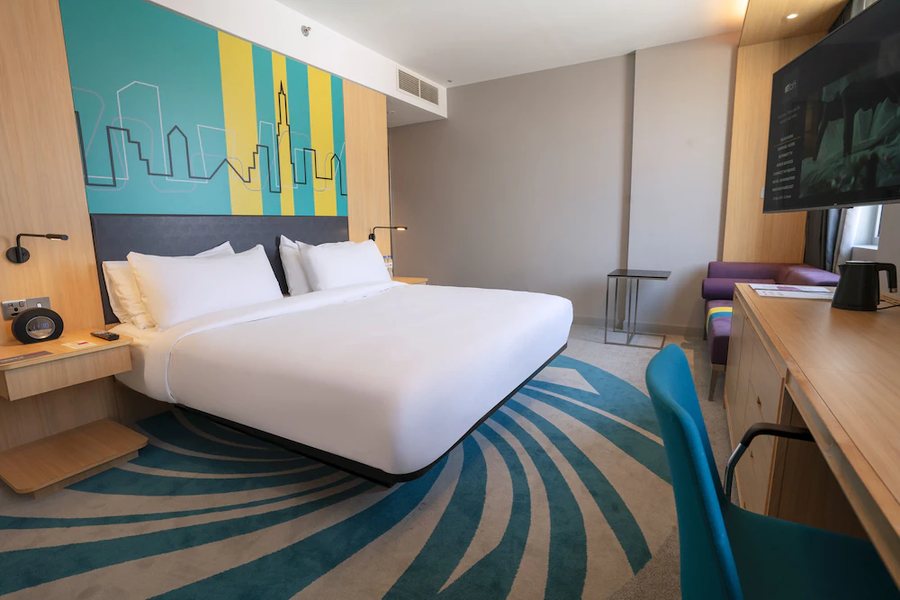 Aloft by Marriott Dubai Creek — Guest room