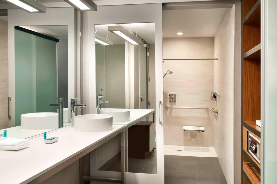 Aloft by Marriott Mooresville — Bathroom