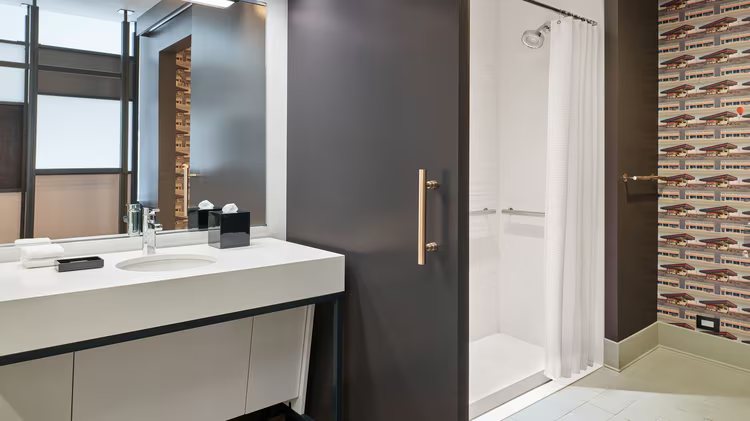 Aloft by Marriott Portland Downtown Waterfront ME — Bathroom
