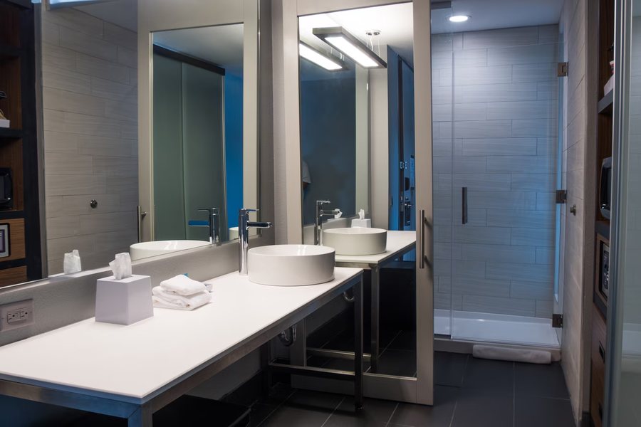 Aloft Corpus Christi — Bathroom