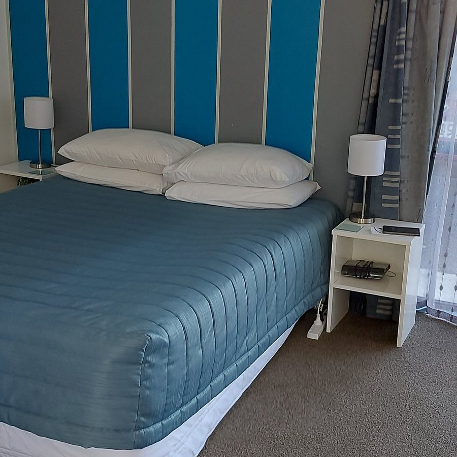 Alpine View Motel — Guest room
