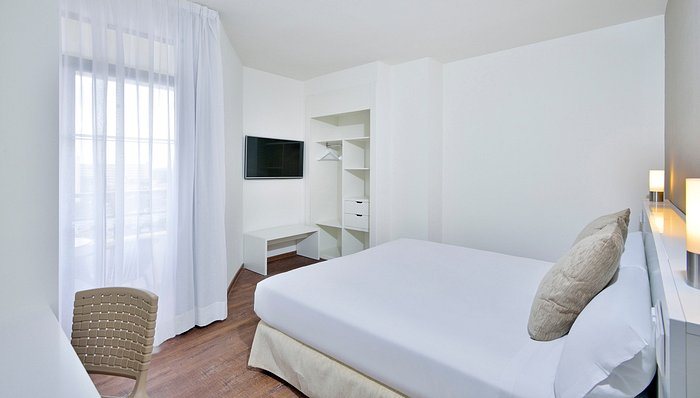 Alua Calas De Mallorca Resort — Guest room