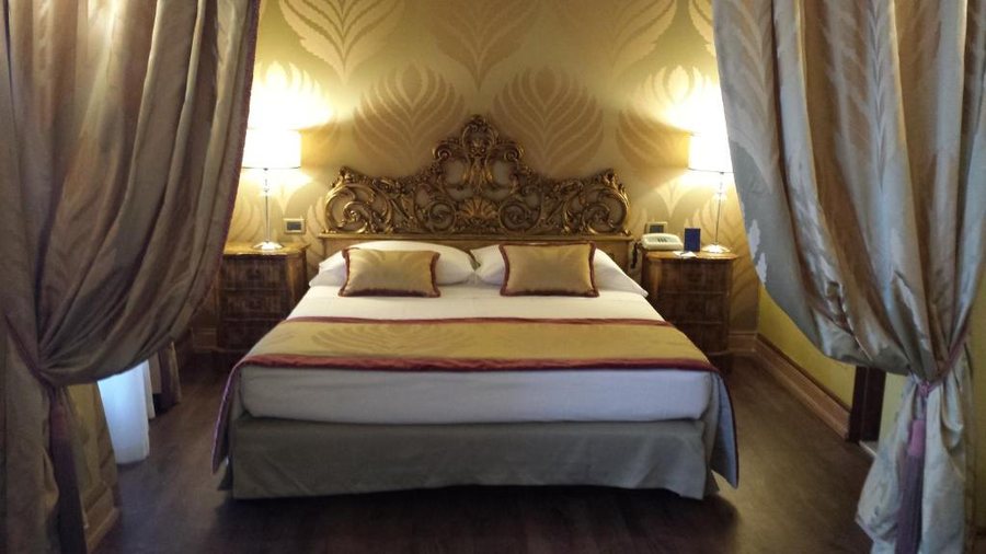 Amadeus Hotel — Guest room