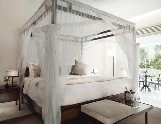 Amara Sanctuary Sentosa — Guest room