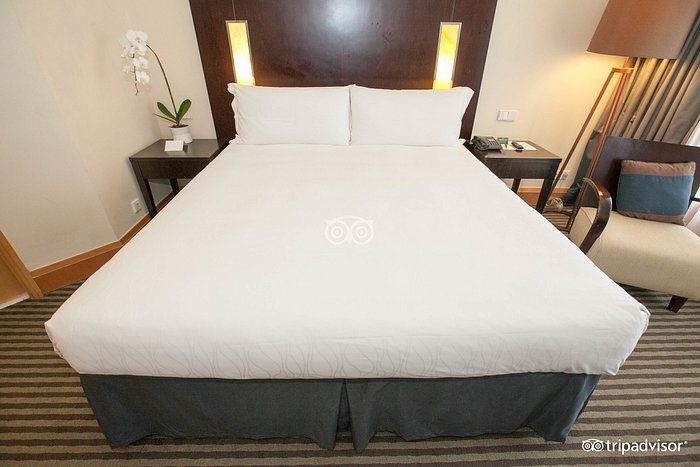 Amara Singapore — Guest room