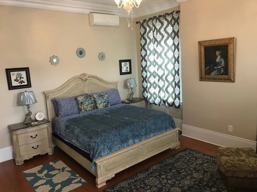 American Creole House Corporate Suites — Guest room