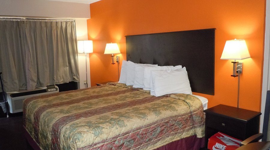 American Inn Las Vegas Nevada — Guest room