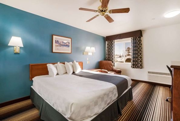 Americas Best Value Inn Green River — Guest room