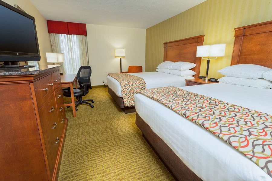 Americas Best Value Inn Marion IL — Guest room