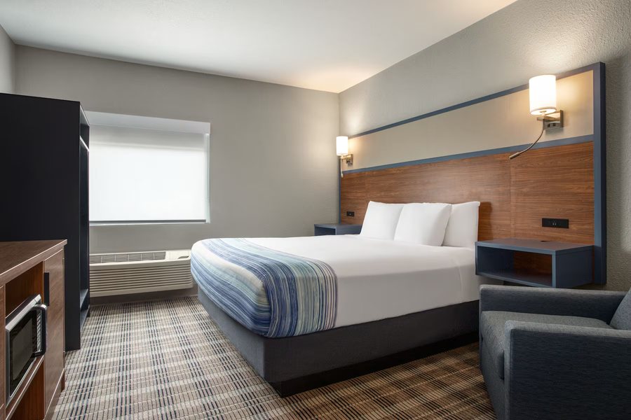 Americinn By Wyndham Branson Conference Center — Guest room