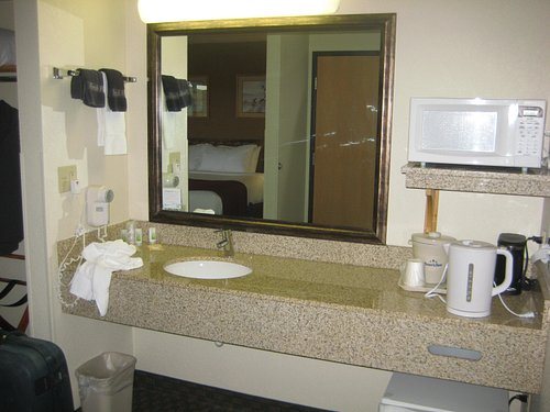 AmericInn by Wyndham Cody — Bathroom