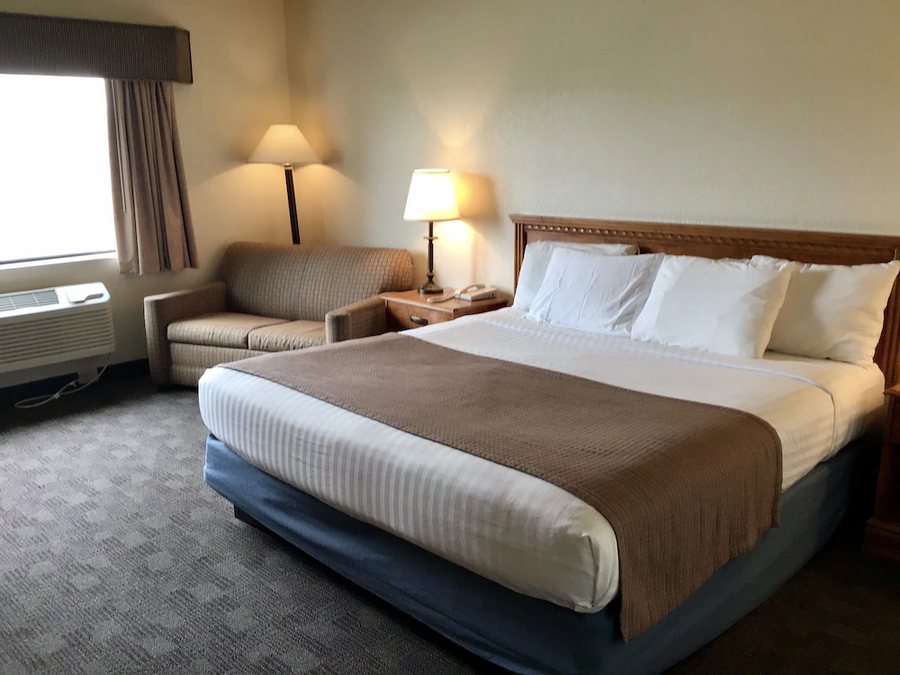 AmericInn by Wyndham Rexburg Byui — Guest room