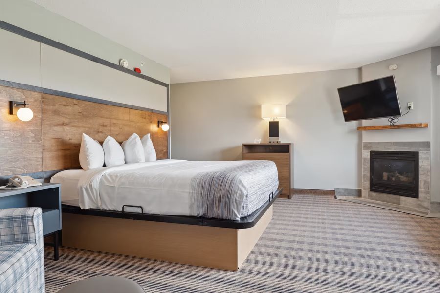 Americinn By Wyndham — Guest room