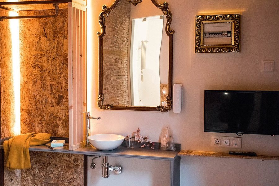 Amfores Boutique Guest House Barcelona Catalonia — Bathroom