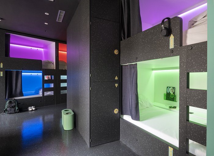 Amistat City Hostel Barcelona Barcelona Catalonia — Bathroom