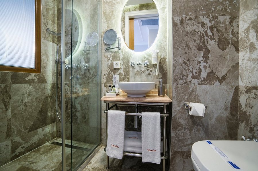 Amofta Boutique Hotel Istanbul — Bathroom