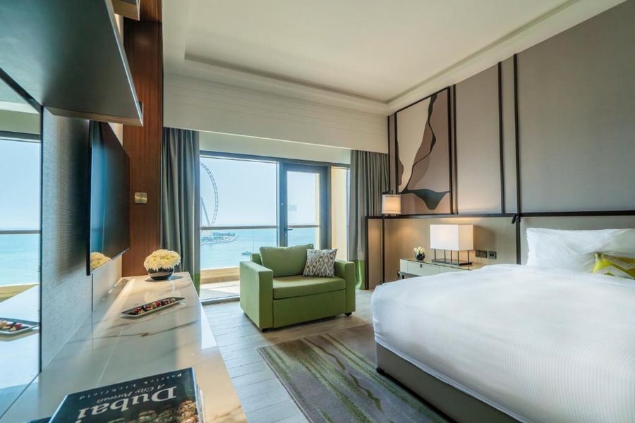 Amwaj Rotana Jumeirah Beach Dubai — Guest room