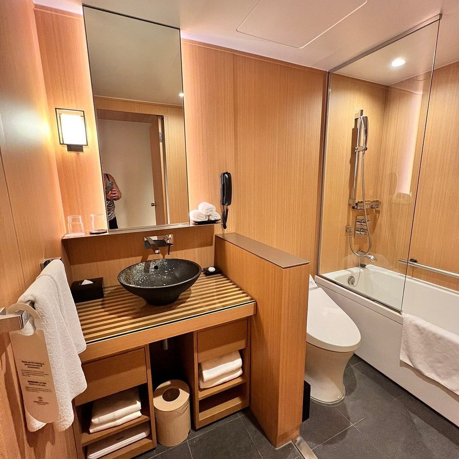 ANA Crowne Plaza Kyoto by IHG — Bathroom