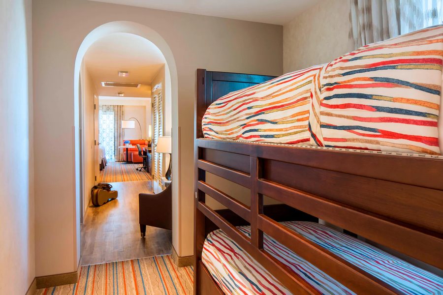 Anaheim Harbor RV Park — Guest room