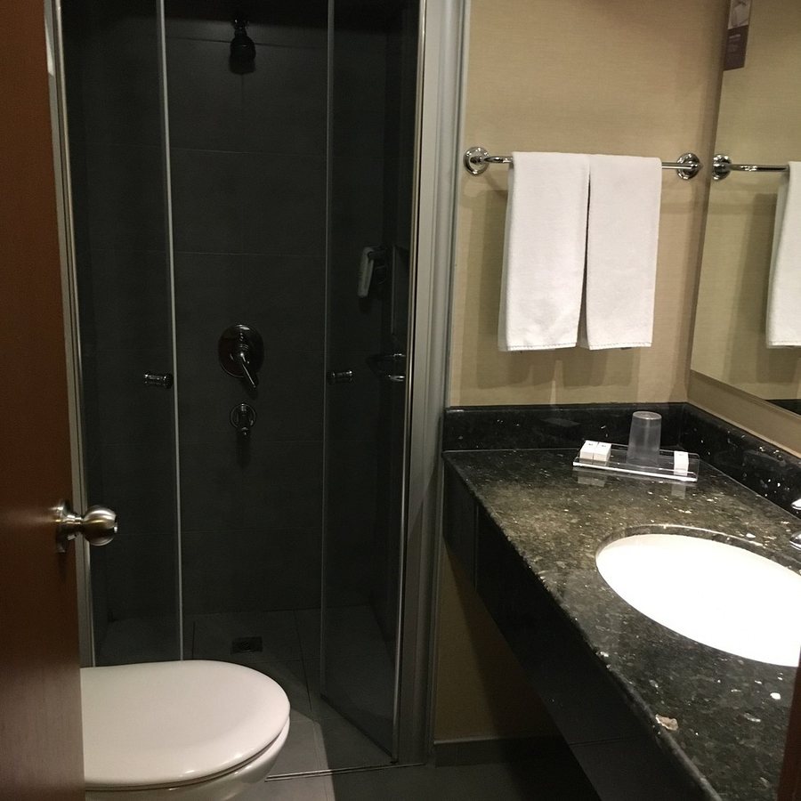 Anatolia Suites Istanbul — Bathroom