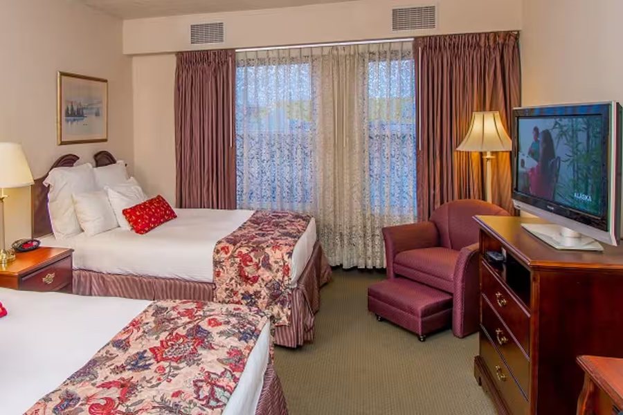 Anchorage Grand Hotel — Guest room