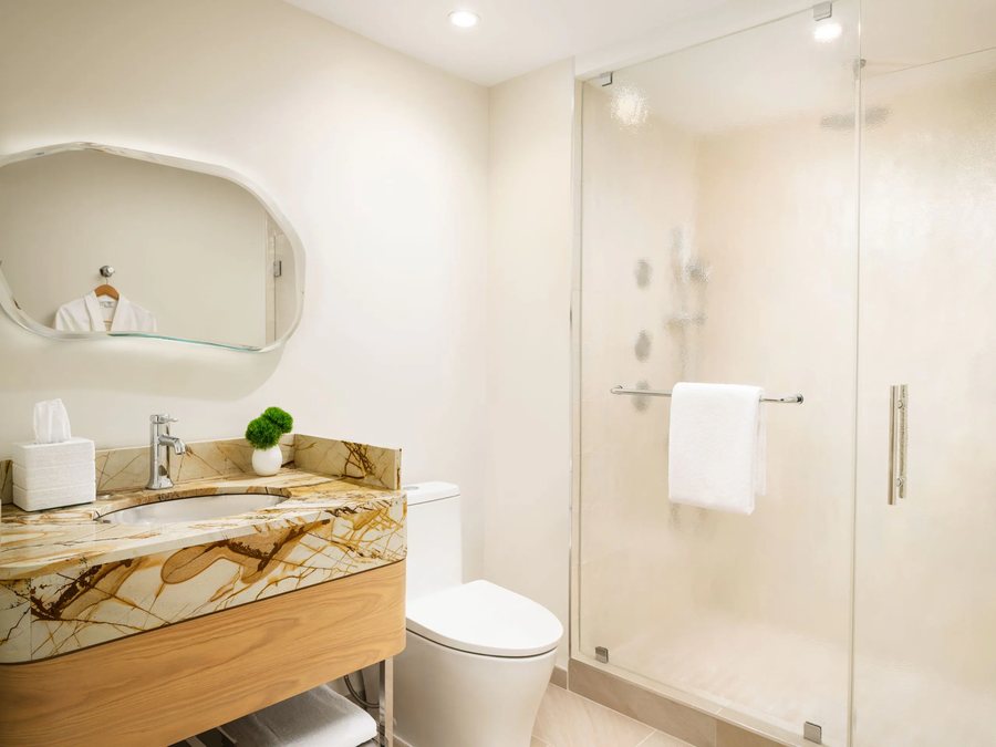Andaz Miami Beach Resort Spa — Bathroom