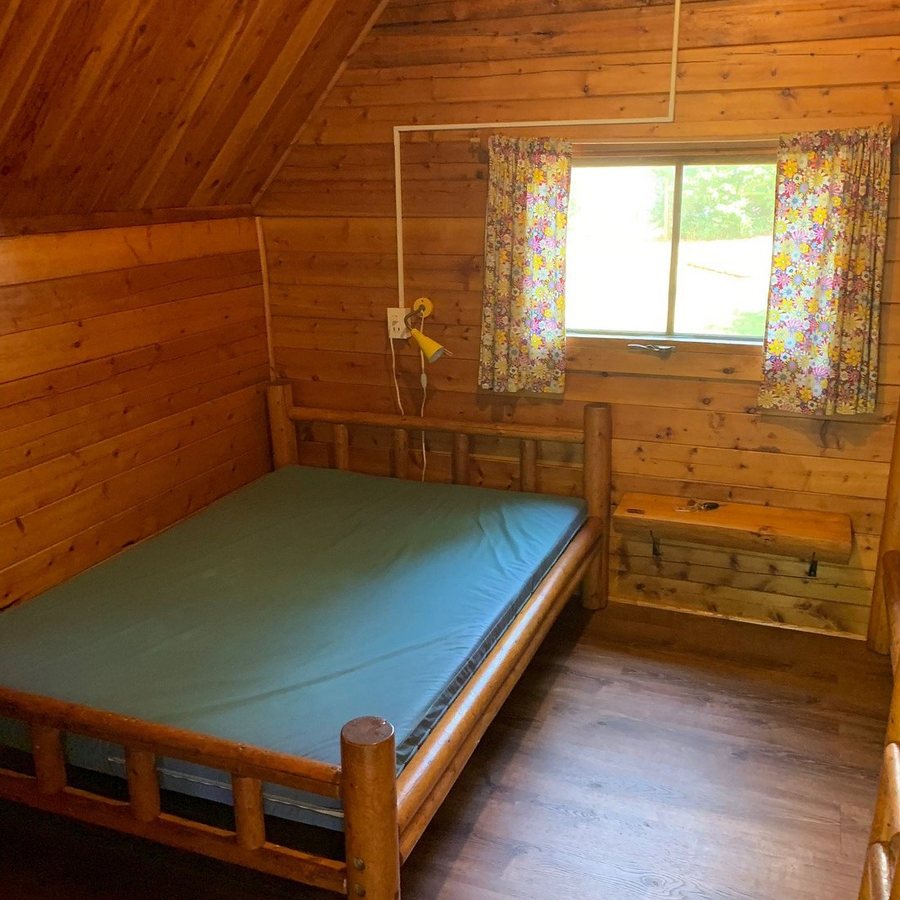 Anderson Lake Hartwell KOA — Guest room