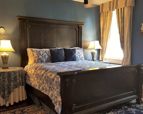 Andrew Morris House Bed and Breakfast — Guest room