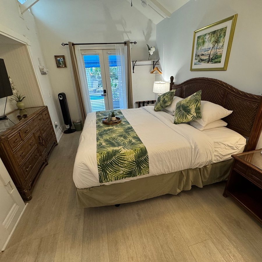Andrews Inn Garden Cottages — Guest room
