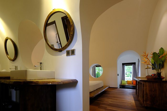 Anmira Hoi An Village of Arts and Culture — Bathroom