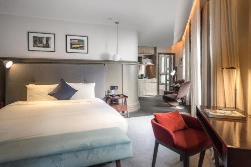 Ann Siang House — Guest room