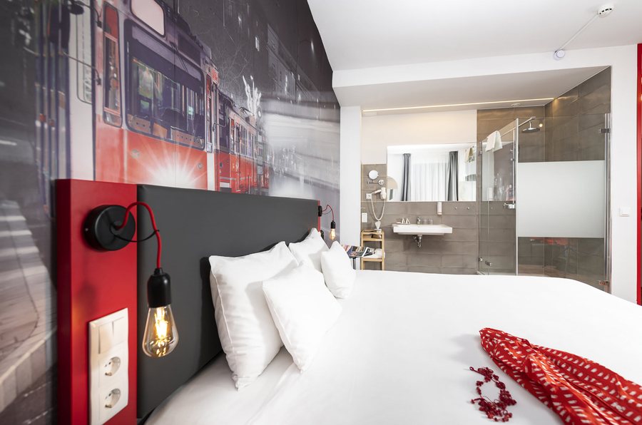 Anna Hotel — Guest room