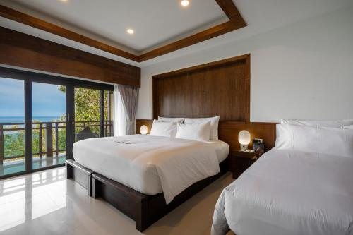 Anona Sunset Boutique — Guest room
