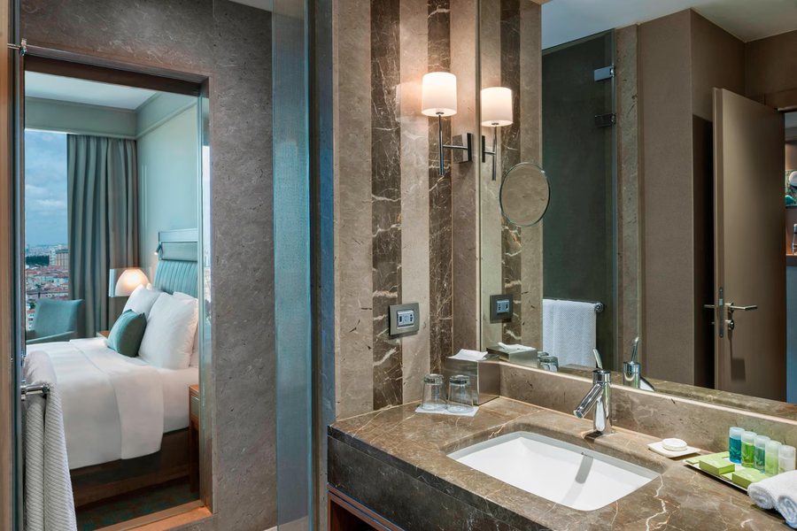 Antis Hotel Istanbul — Bathroom