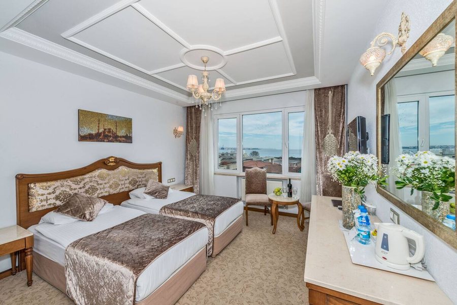 Antis Hotel Istanbul — Guest room
