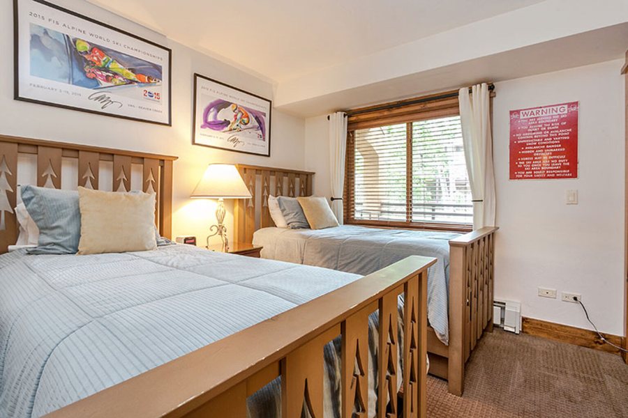 Antlers At Vail — Guest room