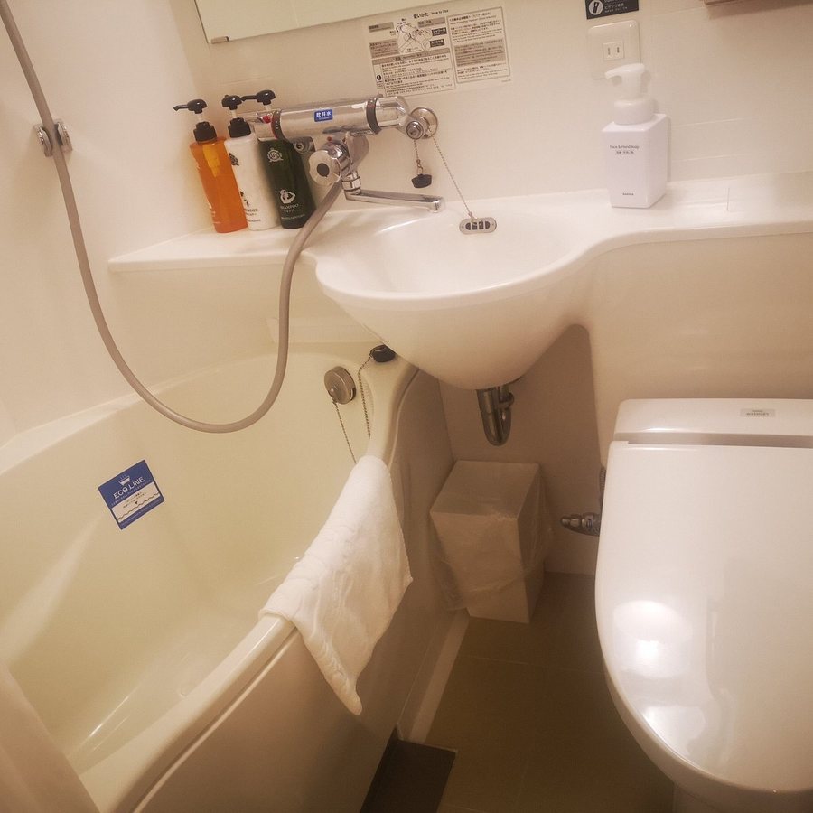 APA Hotel Roppongi Ekimae — Bathroom