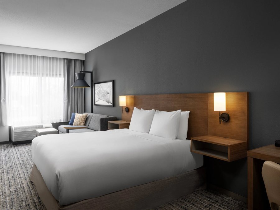 Apache Inn — Guest room