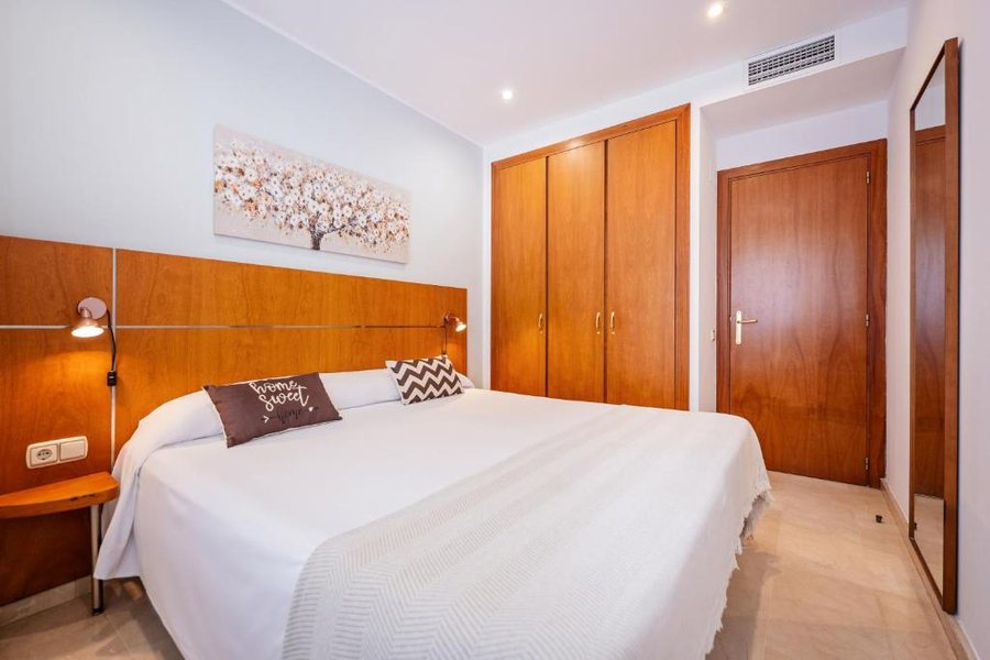 Apartaments Marina Abapart Barcelona Catalonia — Guest room
