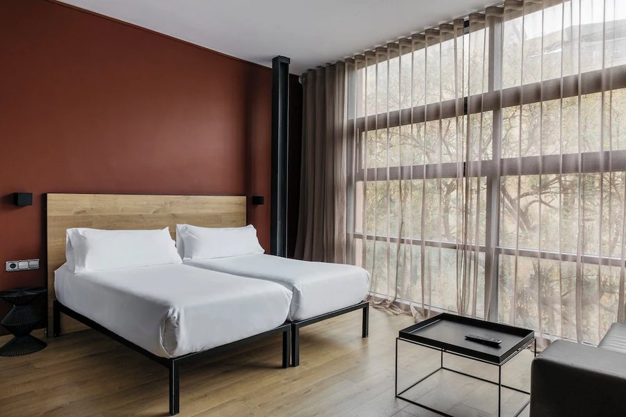 Aparthotel Allada Barcelona Catalonia — Guest room