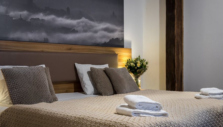 Aparthotel Pergamin — Guest room