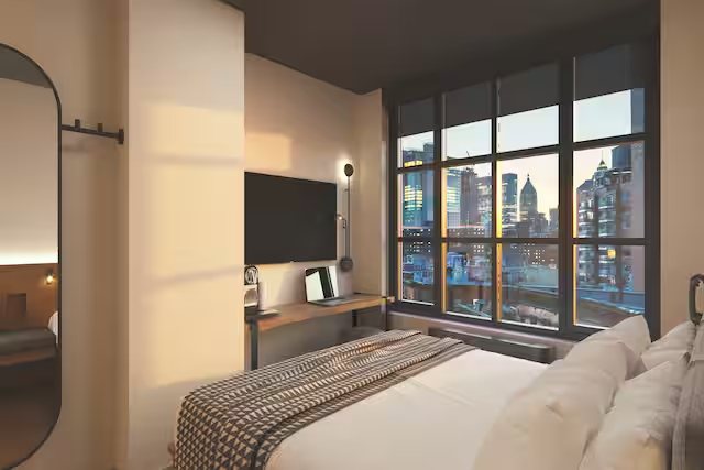 Apt 168 New York City New York — Guest room