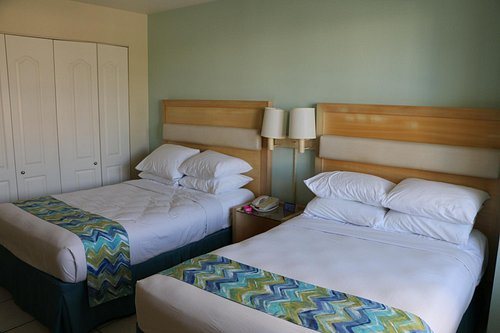 Aquarius Vacation Club — Guest room