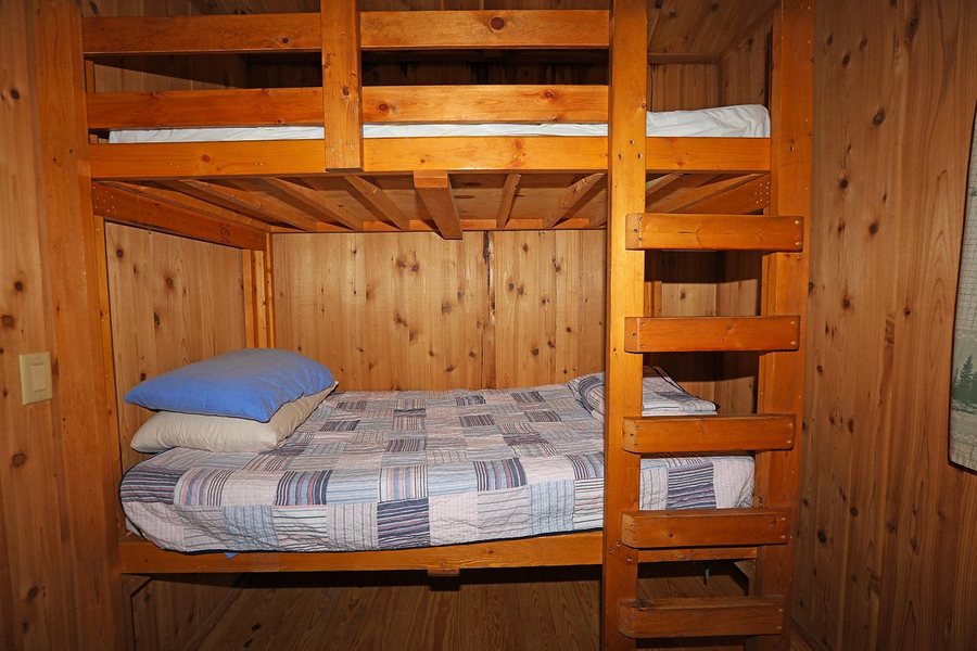 Aquia Pines Camp Resort — Guest room