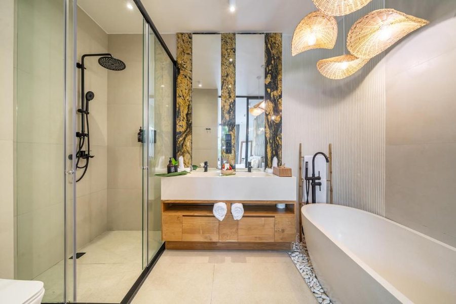 Aradhana Villas — Bathroom