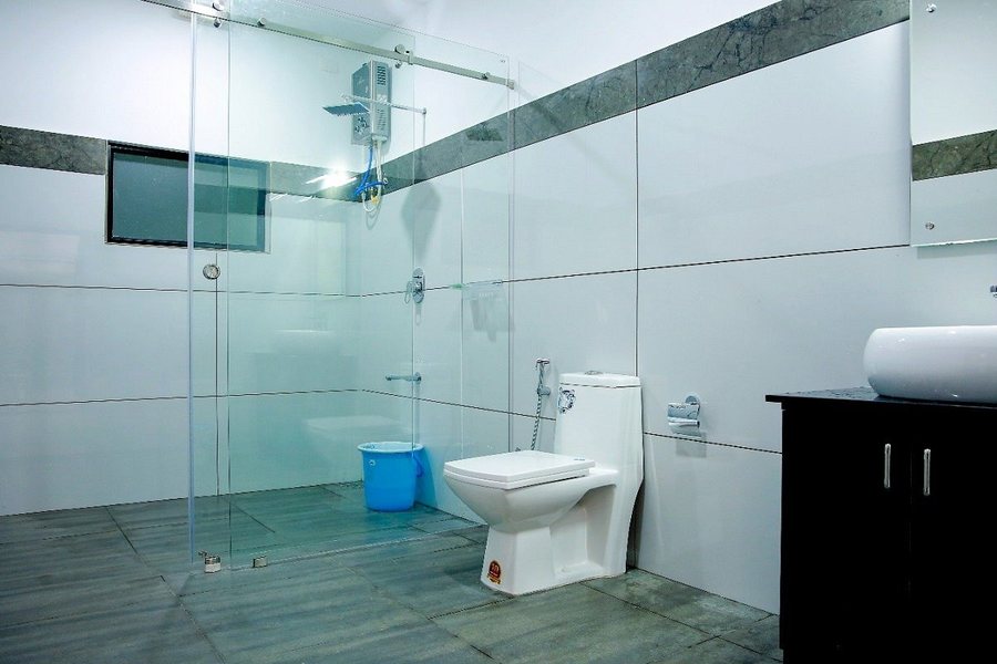 Aranyakam Homestay — Bathroom