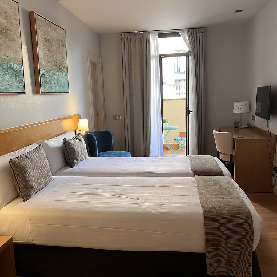 Arc House Barcelona Catalonia — Guest room