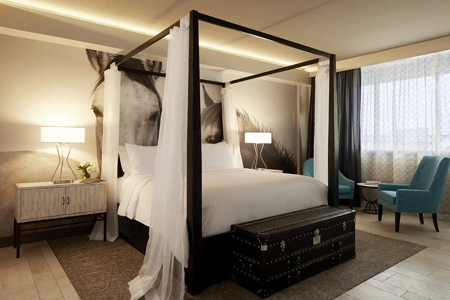 Archer Hotel Austin — Guest room