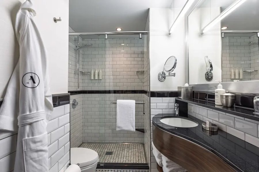 Archer Hotel New York New York City New York — Bathroom