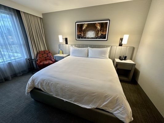 Archer Hotel Redmond — Guest room